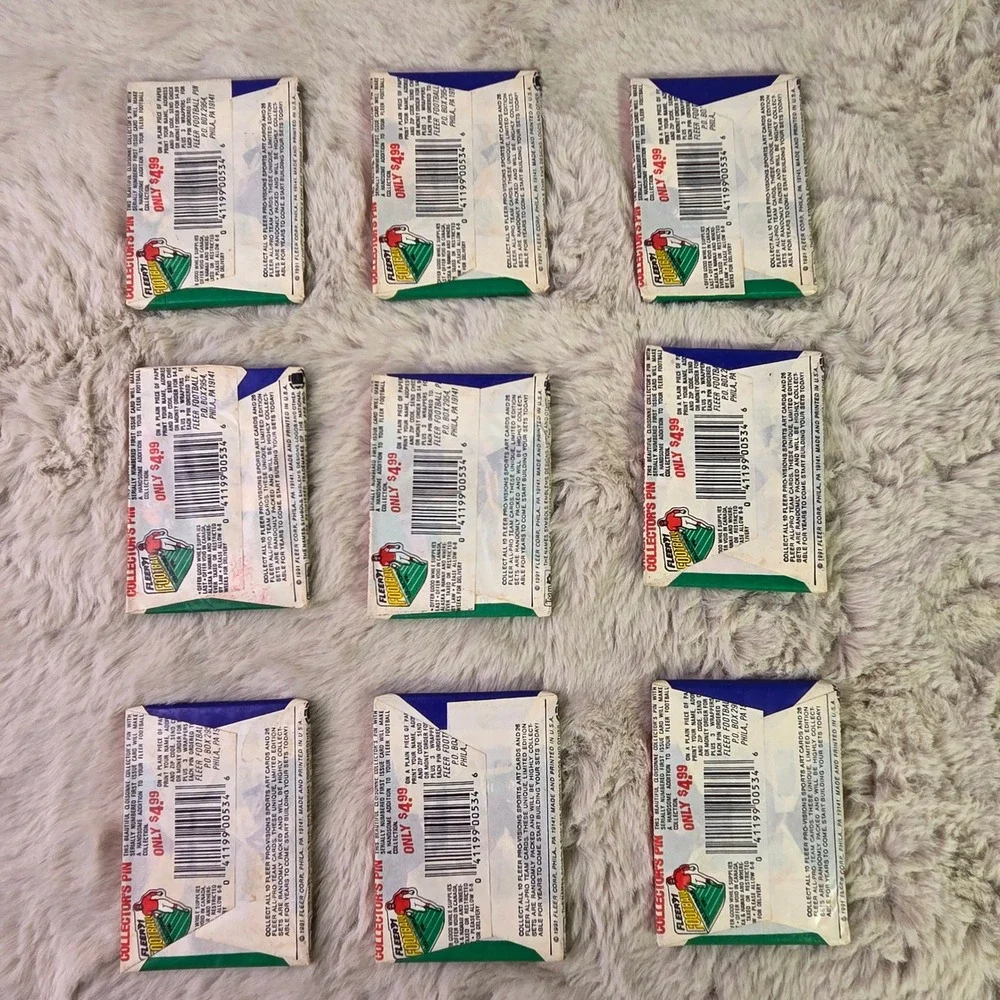 Lot of 9 1991 Fleer Football Wax Packs Factory Sealed 14 Cards Per Pack Vintage